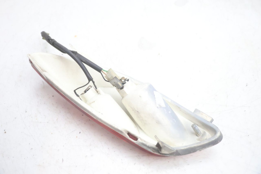 photo de RIGHT REAR LIGHT YAMAHA XMAX X-MAX 125 (2006 - 2009) - Technical close-up