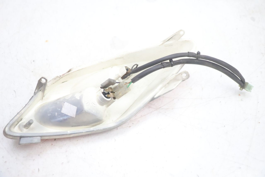 photo de RIGHT REAR LIGHT YAMAHA XMAX X-MAX 125 (2006 - 2009) - Product overview