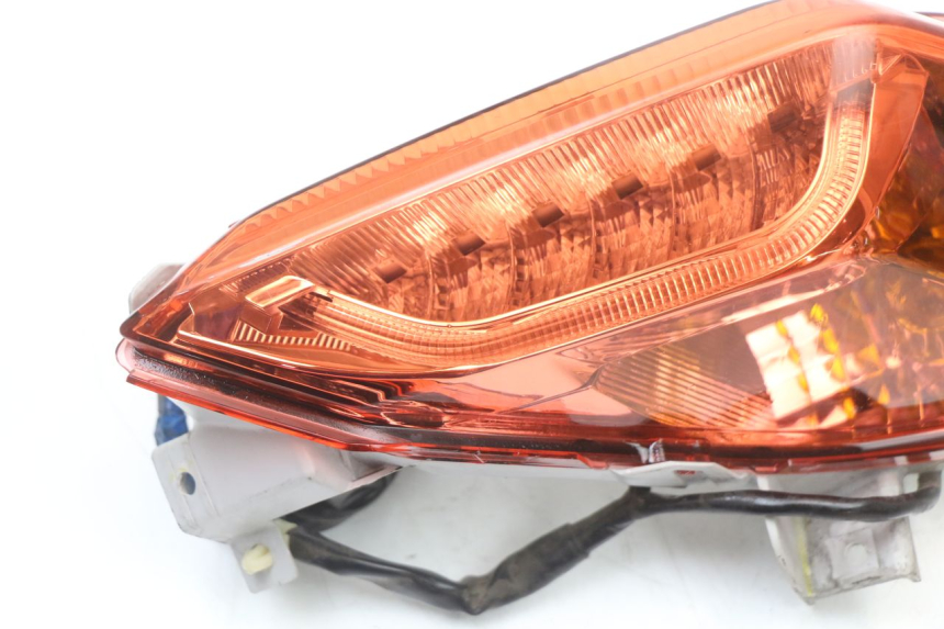 photo de RIGHT REAR LIGHT YAMAHA XMAX X-MAX ABS 125 (2017 - 2020) - Component detail
