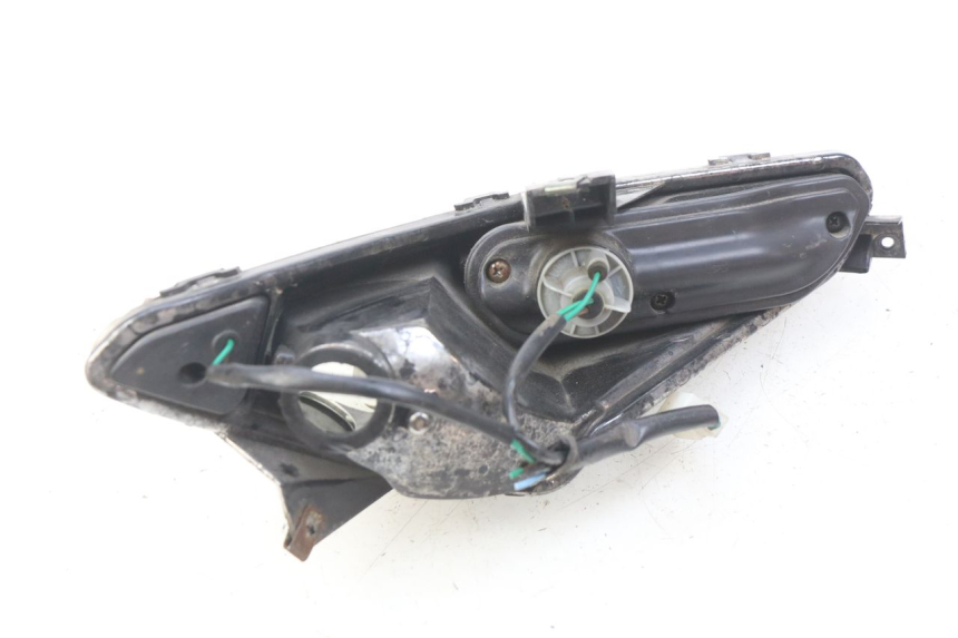 photo de RIGHT REAR LIGHT YAMASAKI YM T 125 (2015 - 2020) - Surface and material condition