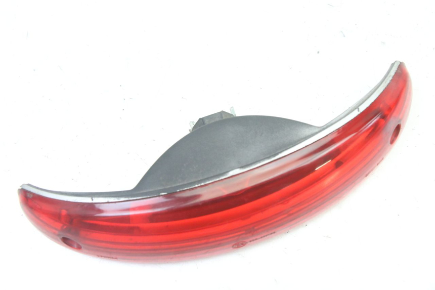 photo de REAR LIGHT PEUGEOT ELYSEO 125 (1999 - 2004) - Zoom on usage condition