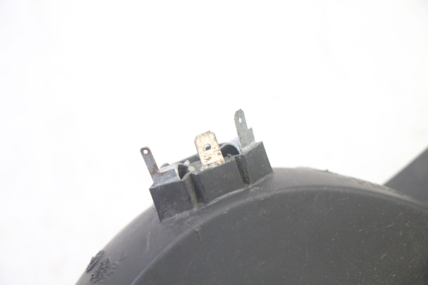 photo de REAR LIGHT PEUGEOT ELYSEO 125 (1999 - 2004) - Technical close-up