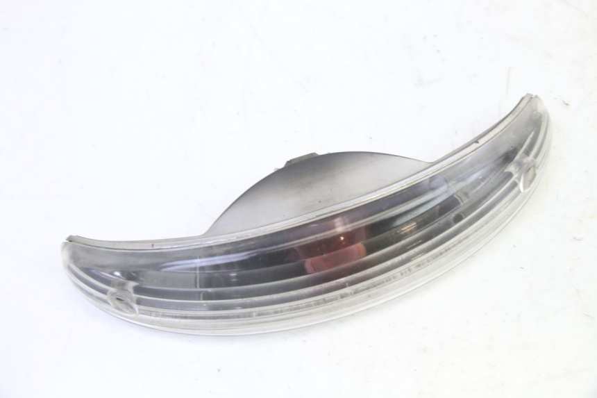 photo de REAR LIGHT PEUGEOT ELYSTAR 50 (2002 - 2014) - Zoom on usage condition