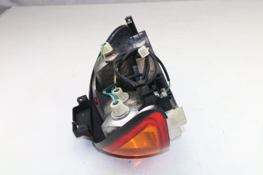 photo de TAIL LIGHT FALCONBIKE F-125 125 (2007 - 2012) - Alternative perspective