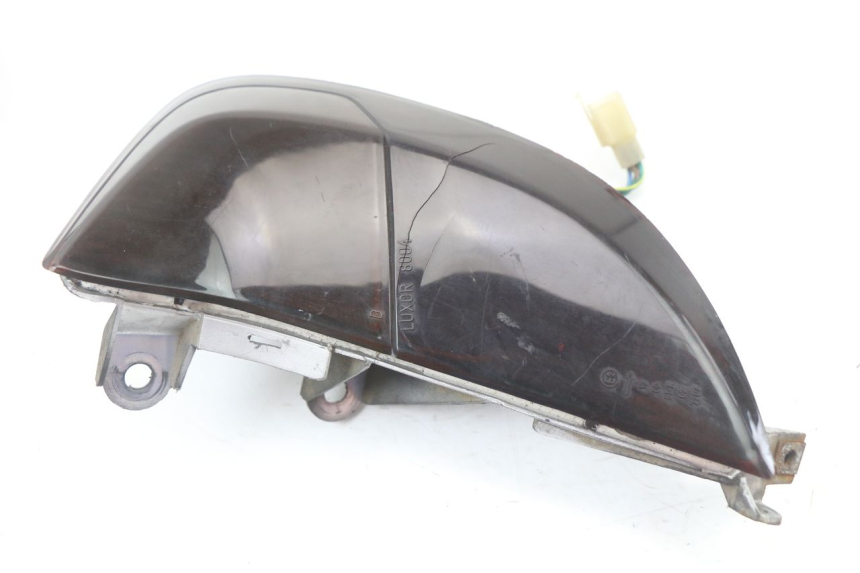 photo de TAIL LIGHT HONDA FES PANTHEON 2T 125 (1998 - 2002) - Surface and material condition