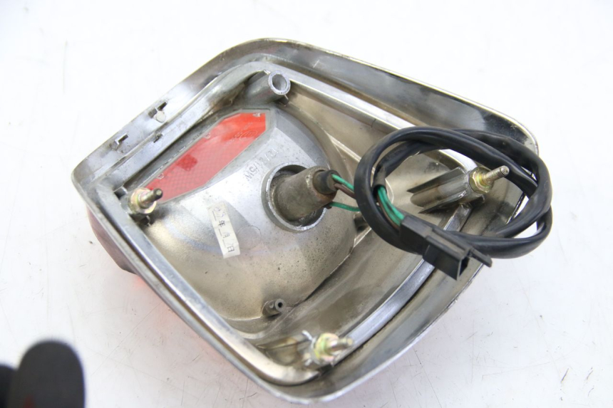 photo de REAR LIGHT SYM FIDDLE 2 125 (2010 - 2013) - Fixing points details