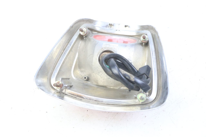 photo de REAR LIGHT SYM FIDDLE 2 50 (2008 - 2013) - Zoom on usage condition