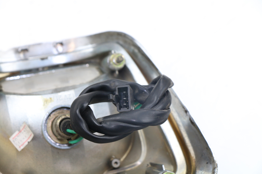 photo de TAIL LIGHT SYM FIDDLE 125 (2008 - 2010) - Zoom on usage condition