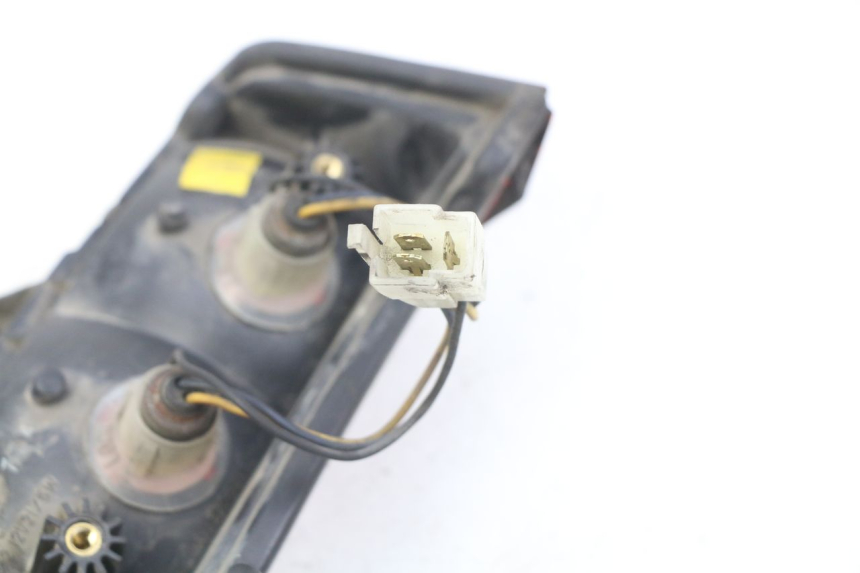 photo de REAR LIGHT YAMAHA FJ 3CX 1200 (1986 - 1996) - Alternative perspective