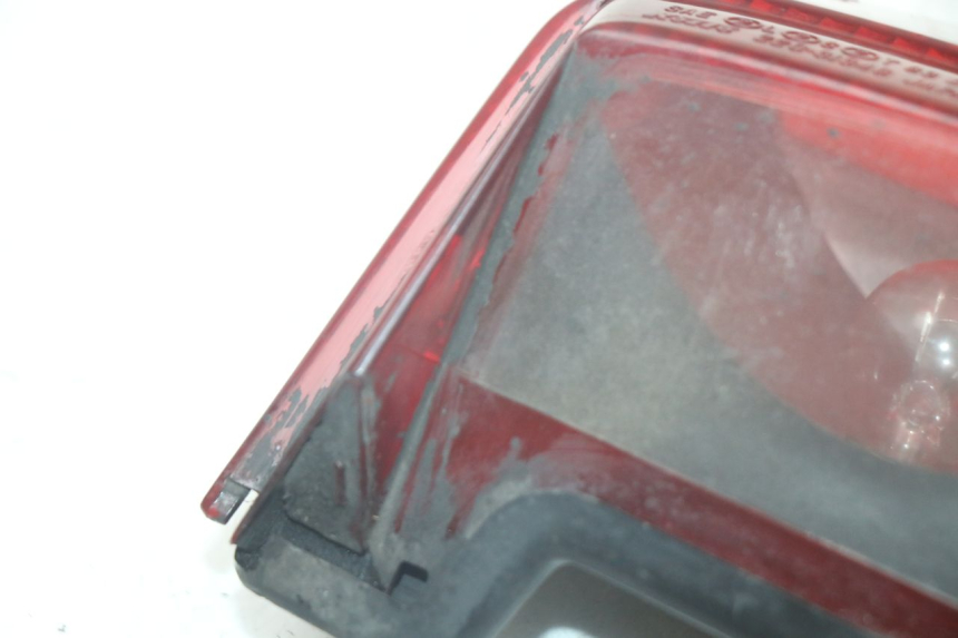 photo de REAR LIGHT YAMAHA FJ 3CX 1200 (1986 - 1996) - Fixing points details