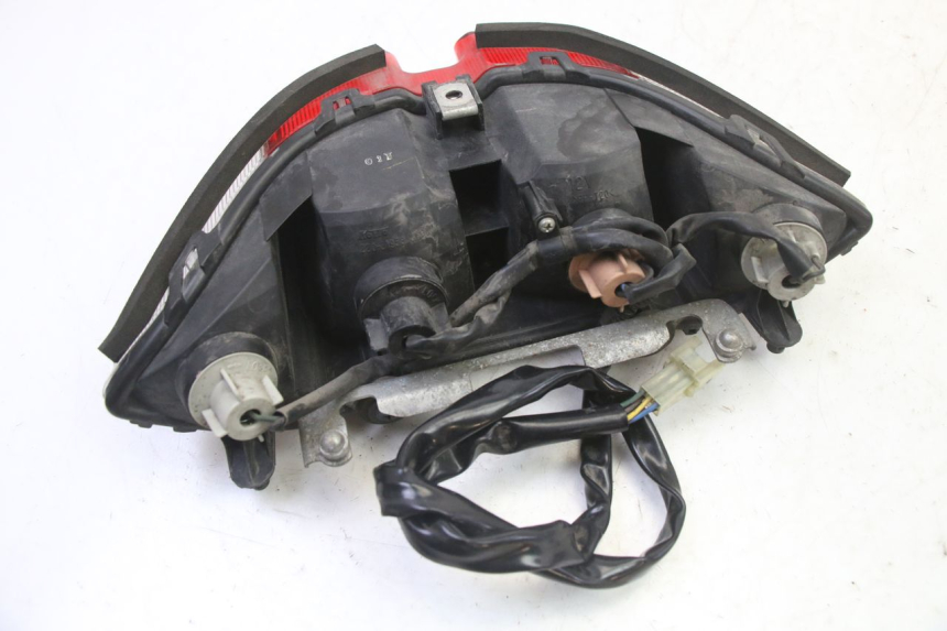 photo de REAR LIGHT YAMAHA FJR ABS 1300 (2006 - 2012) - Surface and material condition