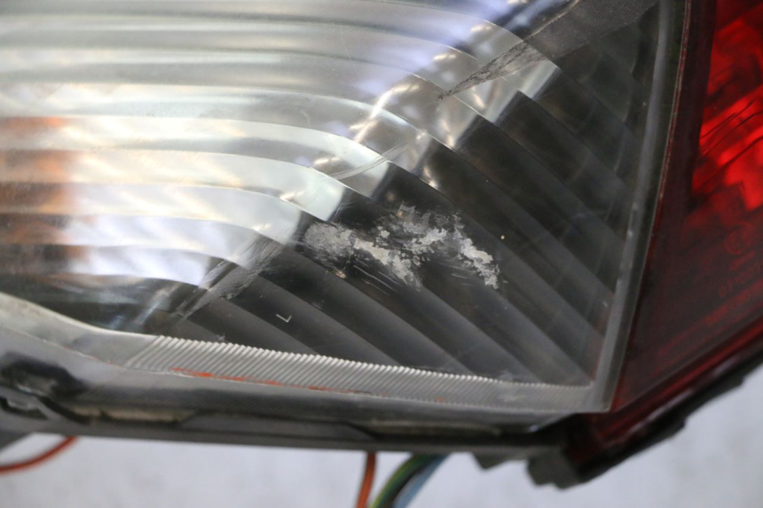photo de TAIL LIGHT HONDA FJS SILVER WING SILVERWING 400 (2005 - 2008) - Spare part profile view