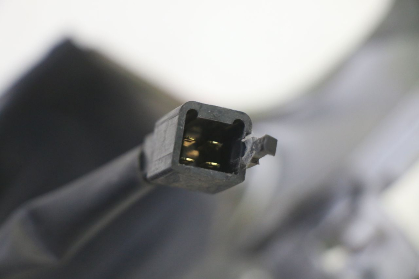 photo de LEFT TAIL LIGHT HONDA FES S-WING SWING ABS 125 (2007 - 2015) - Fixing points details