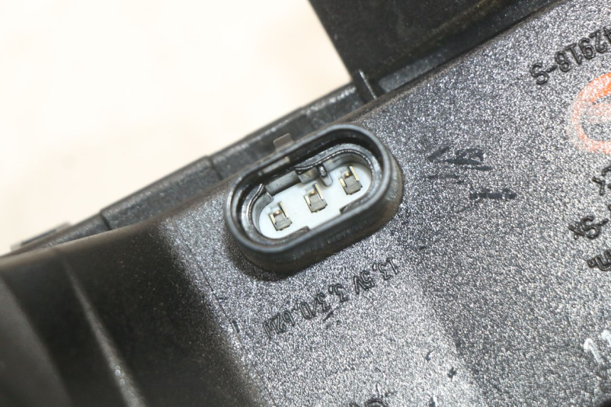 photo de LEFT TAIL LIGHT PIAGGIO MP3 HPE 350 (2018 - 2020) - Markings and original references