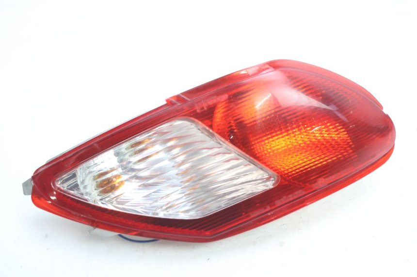 photo de LEFT TAIL LIGHT PIAGGIO MP3 LT 300 (2010 - 2016) - Main view
