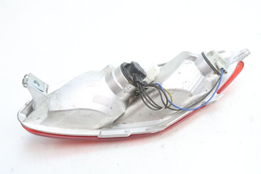 photo de LEFT TAIL LIGHT PIAGGIO MP3 LT 300 (2010 - 2016) - Product overview