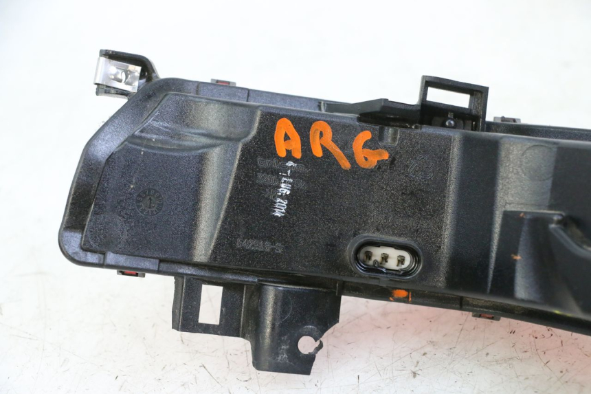 photo de LEFT TAIL LIGHT PIAGGIO MP3 500 (2014 - 2017) - Technical close-up