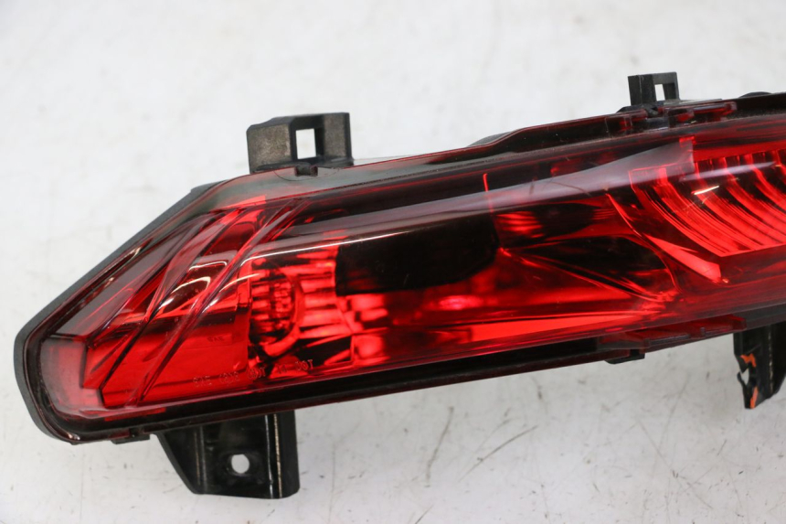 photo de LEFT TAIL LIGHT PIAGGIO MP3 500 (2014 - 2017) - Markings and original references