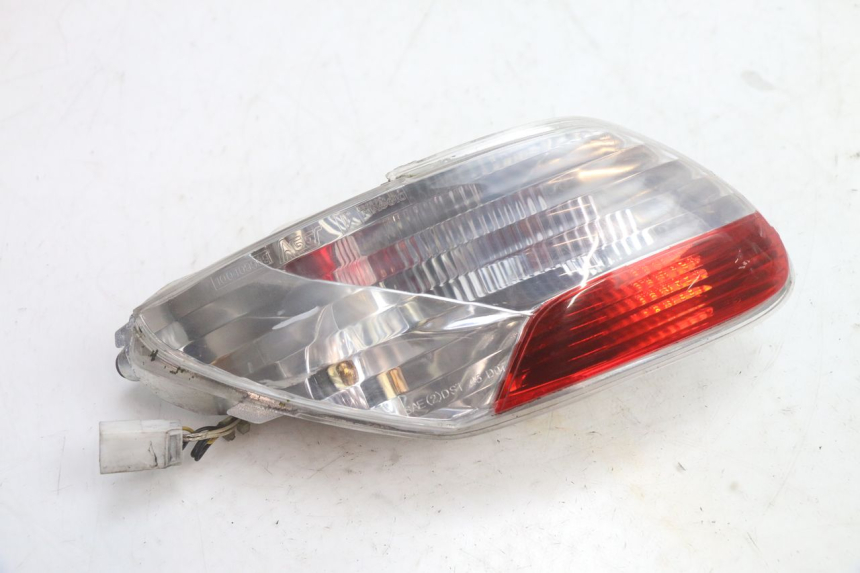 photo de LEFT TAIL LIGHT PIAGGIO MP3 125 (2006 - 2014) - Main view