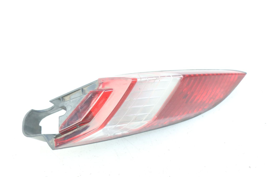 photo de LEFT REAR LIGHT PEUGEOT SATELIS COMPRESSOR K15 125 (2006 - 2009) - Product overview