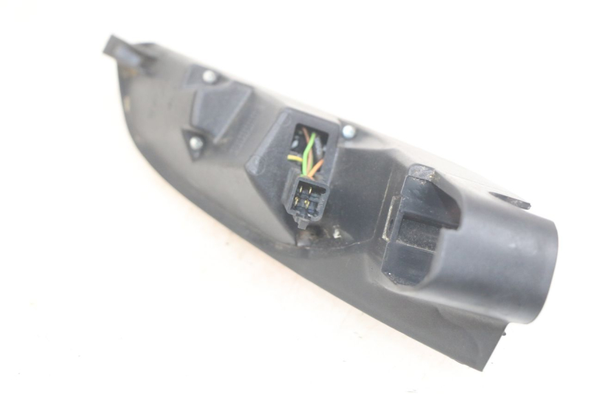 photo de LEFT REAR LIGHT PEUGEOT SATELIS 125 (2010 - 2012) - Component detail