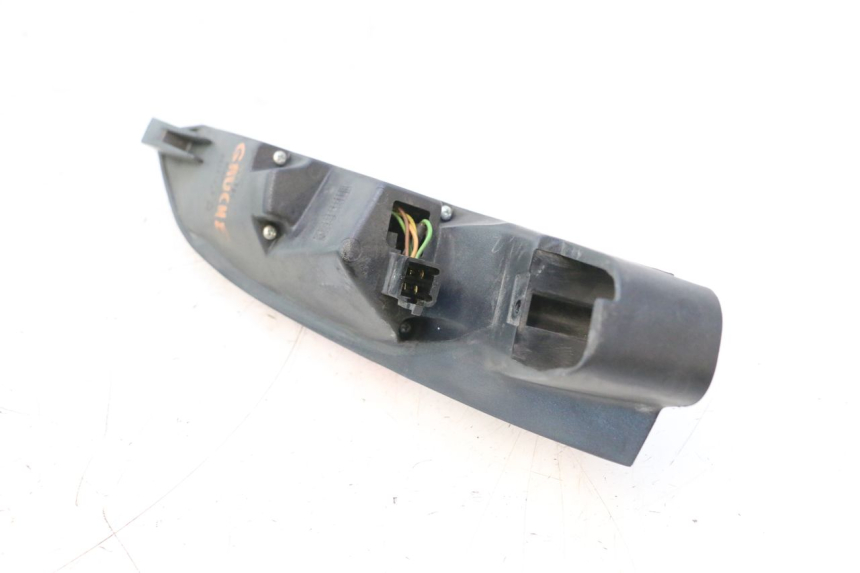 photo de LEFT REAR LIGHT PEUGEOT SATELIS 125 (2006 - 2009) - Markings and original references