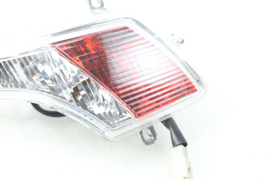 photo de LEFT REAR LIGHT PEUGEOT VIVACITY NEW 2T 50 (2008 - 2017) - Fixing points details