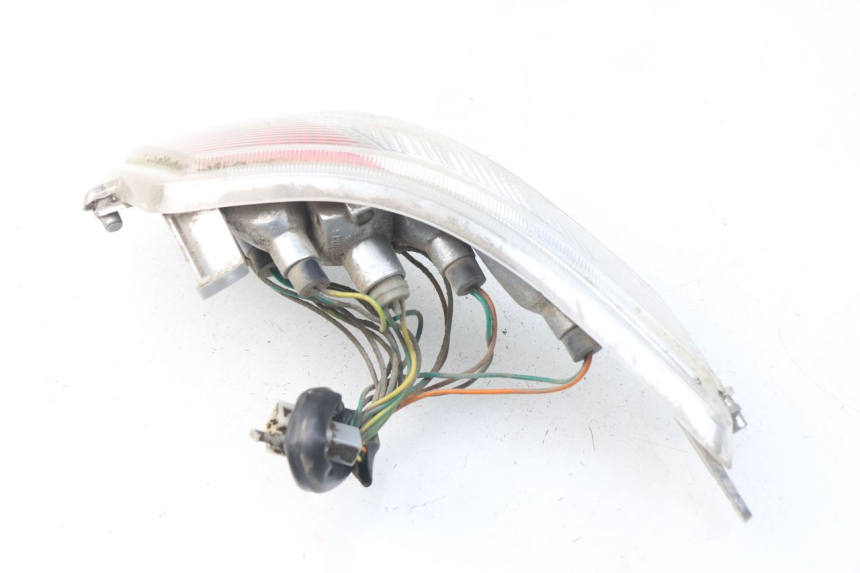 photo de LEFT TAIL LIGHT PEUGEOT VIVACITY NEW 4T 50 (2008 - 2017) - Technical close-up