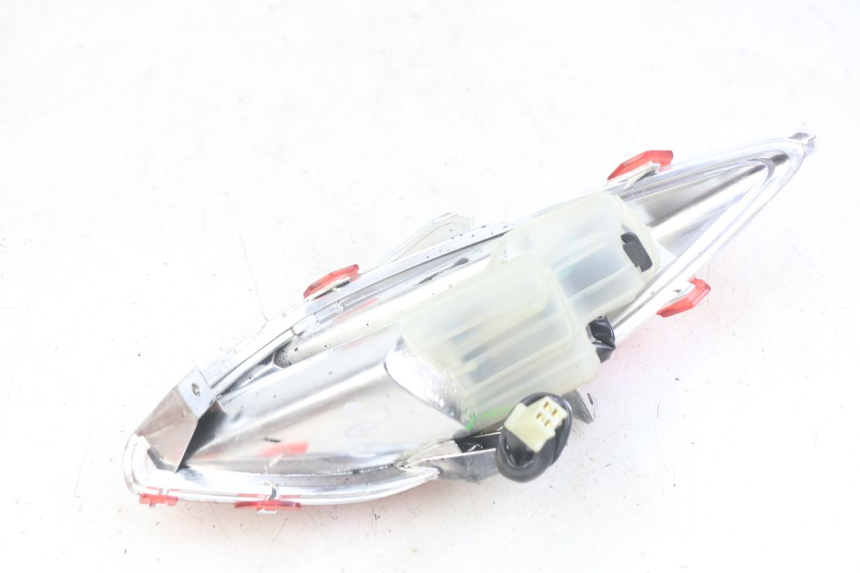 photo de LEFT REAR LIGHT YAMAHA X-MAX XMAX 125 (2010 - 2013) - Component detail