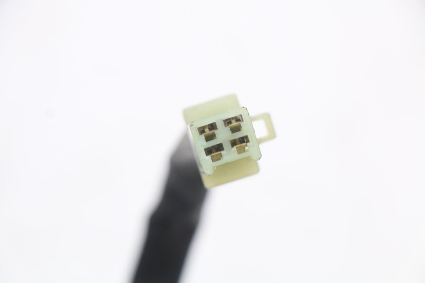 photo de LEFT TAIL LIGHT YAMAHA YP MAJESTY 125 (2002 - 2006) - Checked used part