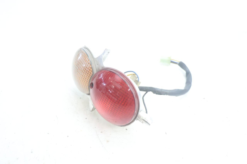 photo de LEFT TAIL LIGHT YAMAHA YP MAJESTY 125 (2002 - 2006) - Component detail