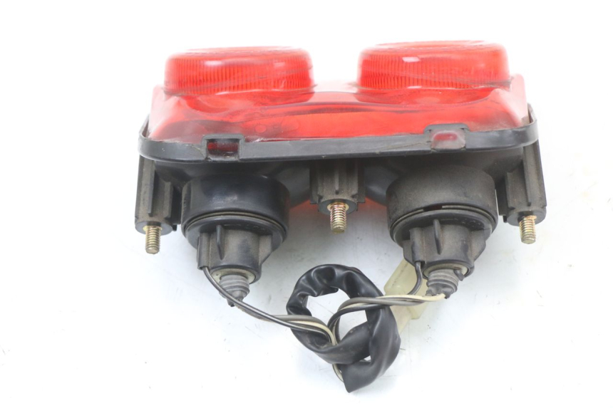 photo de Rear light HYOSUNG GF 125 (2001 - 2005) - Alternative perspective