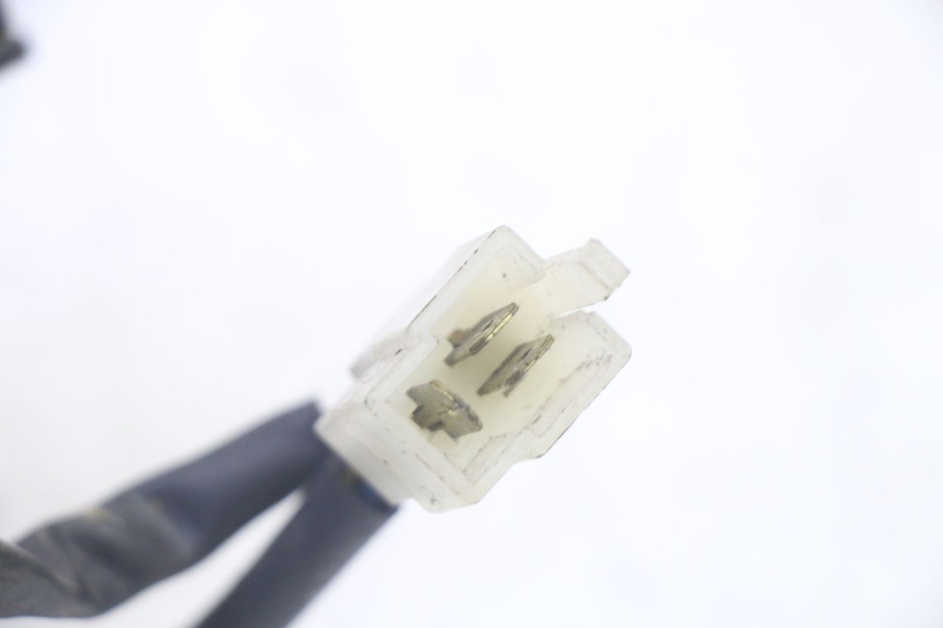 photo de TAIL LIGHT KAWASAKI GPX R WARBIRD 600 (1988 - 1993) - Fixing points details