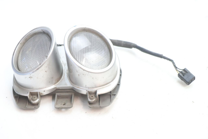 photo de TAIL LIGHT SUZUKI GSR 600 (2005 - 2012) - Zoom on usage condition