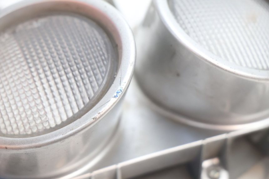 photo de TAIL LIGHT SUZUKI GSR 600 (2005 - 2012) - Technical close-up