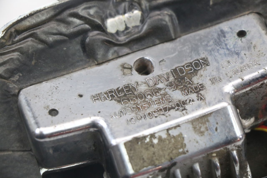 photo de TAIL LIGHT HARLEY DAVIDSON SPORTSTER XL CUSTOM 883 (1999 - 2006) - Markings and original references