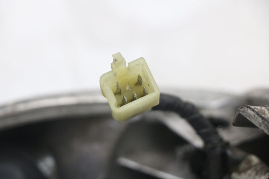 photo de TAIL LIGHT HONDA NES AROBASE 125 (2000 - 2003) - Technical close-up