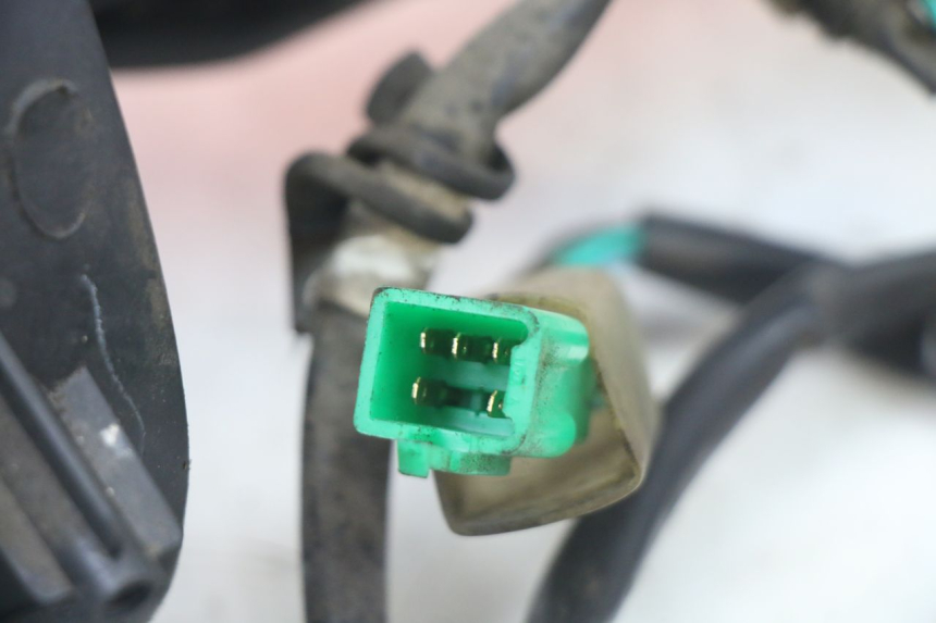 photo de REAR LIGHT HONDA SCV LEAD 100 (2003 - 2007) - Fixing points details