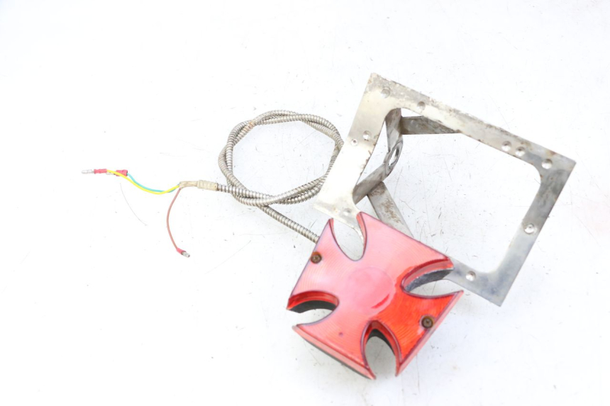 photo de TAIL LIGHT HONDA VT C2 SHADOW 750 (1997 - 2001) - Main view