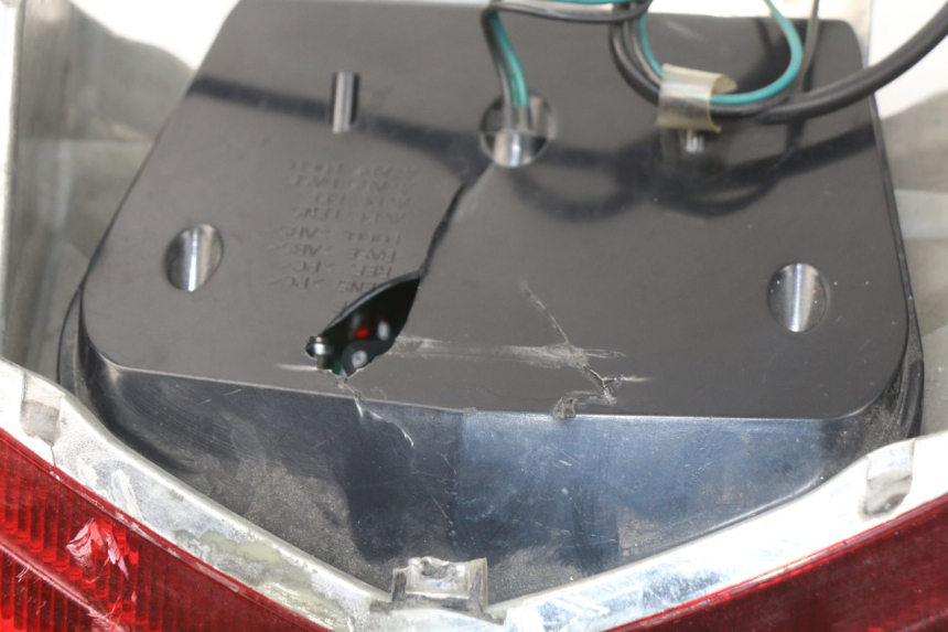 photo de TAIL LIGHT SYM JOYMAX 250 (2013 - 2017) - Alternative perspective