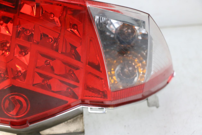 photo de TAIL LIGHT SYM JOYMAX 125 (2010 - 2017) - Supplementary product photo