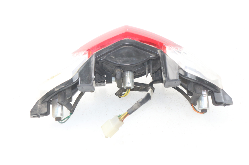 photo de REAR LIGHT PEUGEOT KISBEE 2T 50 (2010 - 2017) - Zoom on usage condition