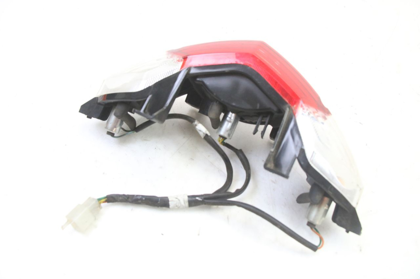 photo de REAR LIGHT PEUGEOT KISBEE 2T 50 (2010 - 2017) - Alternative perspective