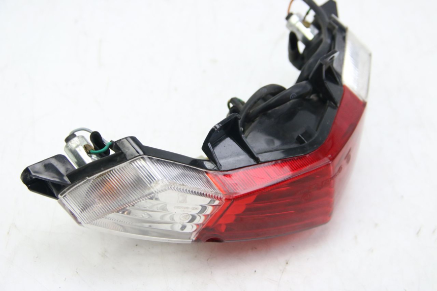 photo de REAR LIGHT PEUGEOT KISBEE 4T 50 (2010 - 2017) - Alternative perspective