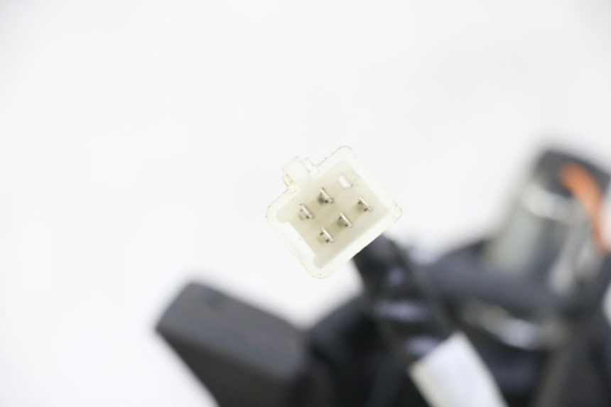 photo de REAR LIGHT PEUGEOT KISBEE 4T 50 (2018 - 2022) - Zoom on usage condition