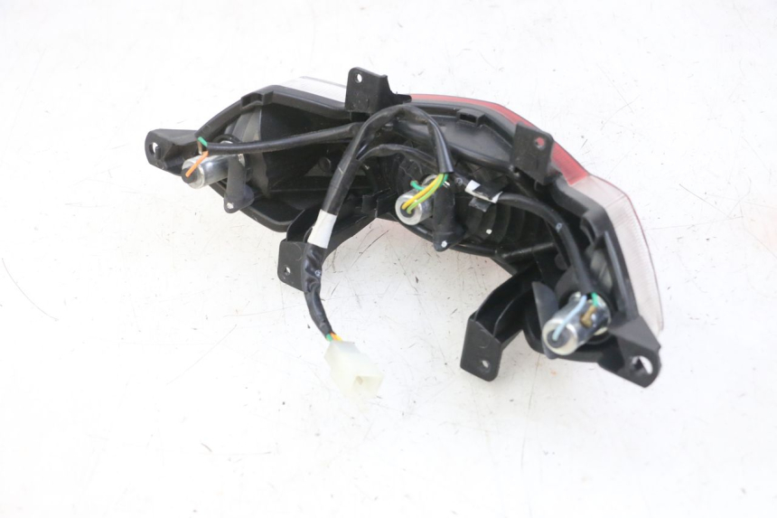 photo de REAR LIGHT PEUGEOT KISBEE 4T 50 (2018 - 2022) - Alternative perspective