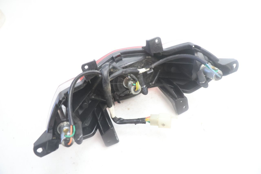 photo de REAR LIGHT PEUGEOT KISBEE 4T 50 (2018 - 2022) - Fixing points details
