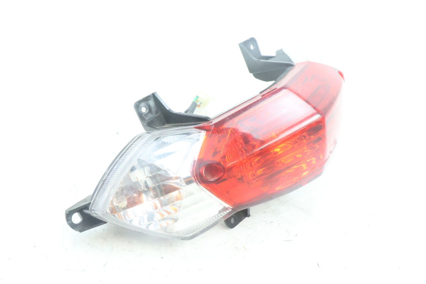 photo de REAR LIGHT PEUGEOT KISBEE 4T 50 (2010 - 2017) - Zoom on usage condition