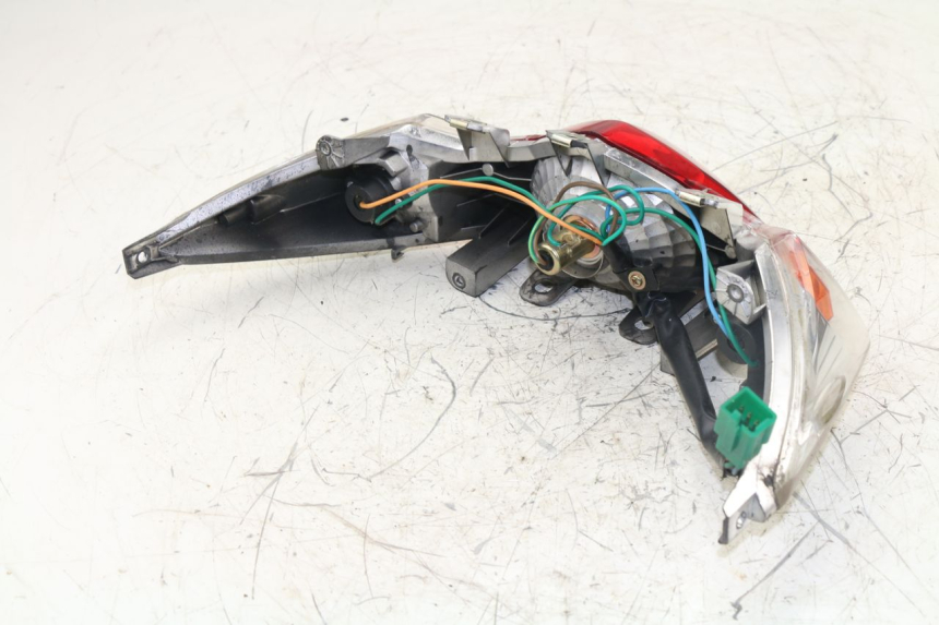 photo de REAR LIGHT KYMCO AGILITY RS 4T 50 (2009 - 2013) - Alternative perspective