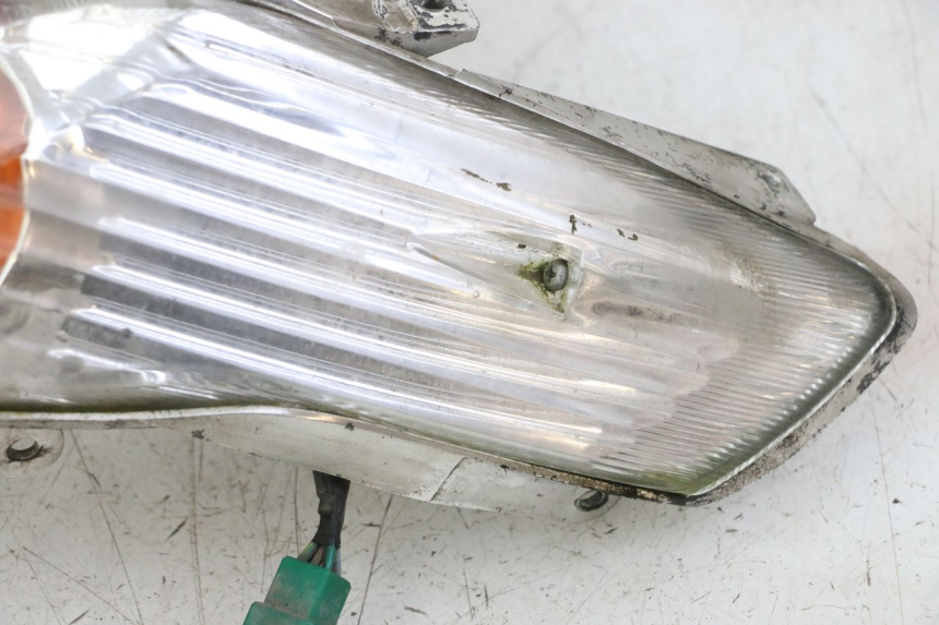 photo de REAR LIGHT KYMCO DINK 4T 50 (2007 - 2018) - Surface and material condition